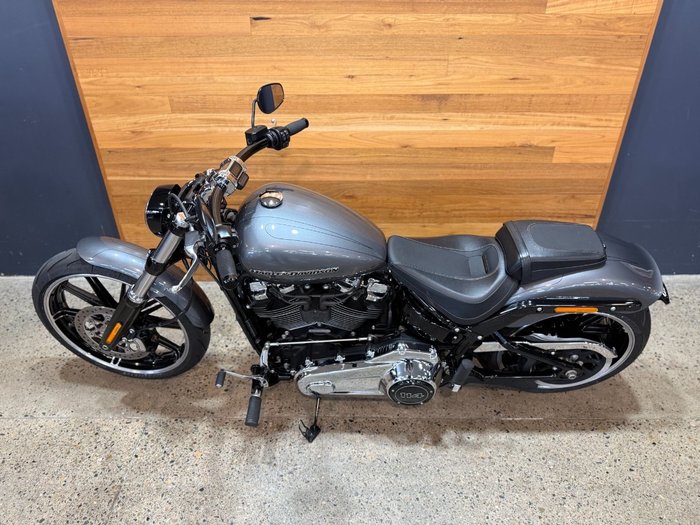 2022 Harley-davidson FXBRS BREAKOUT (114) HIGHTAIL YELLOW PEARL