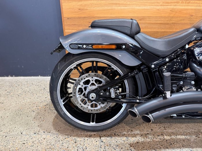 2022 Harley-davidson FXBRS BREAKOUT (114) HIGHTAIL YELLOW PEARL