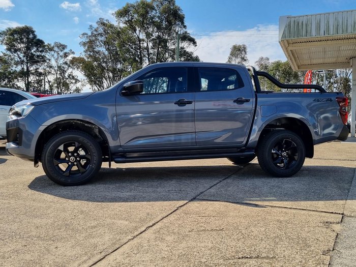 2025 Isuzu D-MAX X-RIDER