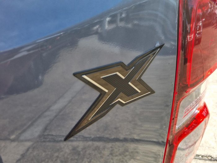 2025 Isuzu D-MAX X-RIDER