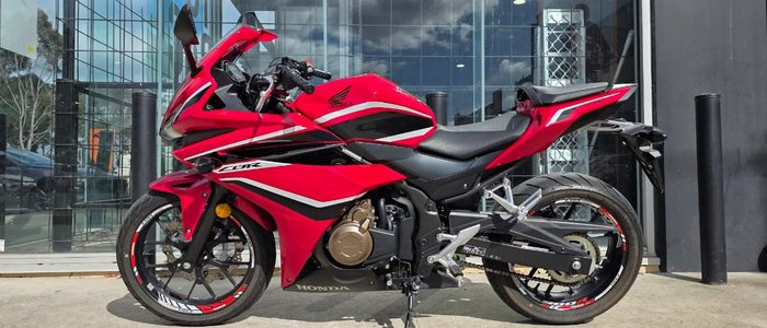 2017 Honda CBR500R RED