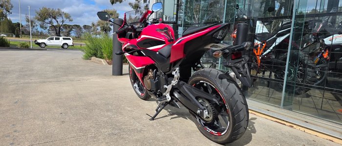 2017 Honda CBR500R RED