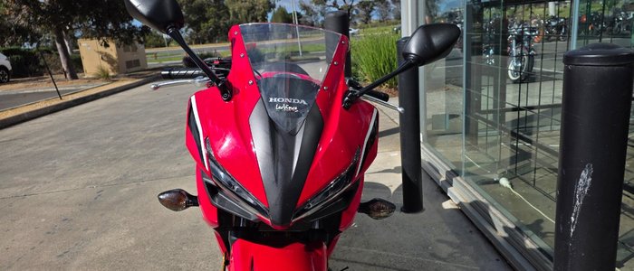 2017 Honda CBR500R RED