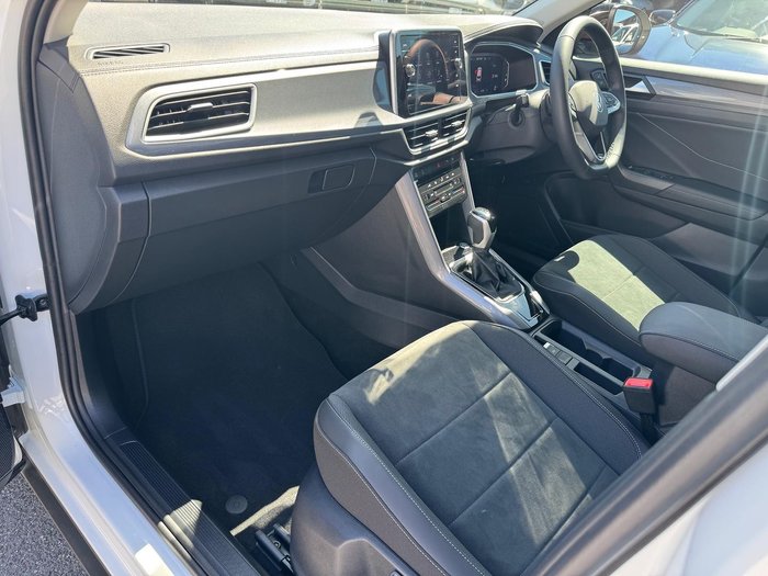 2024 Volkswagen T-Roc 110TSI Style