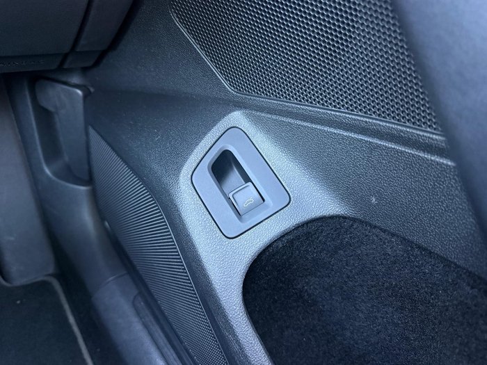 2022 Volkswagen Passat 140TSI Business