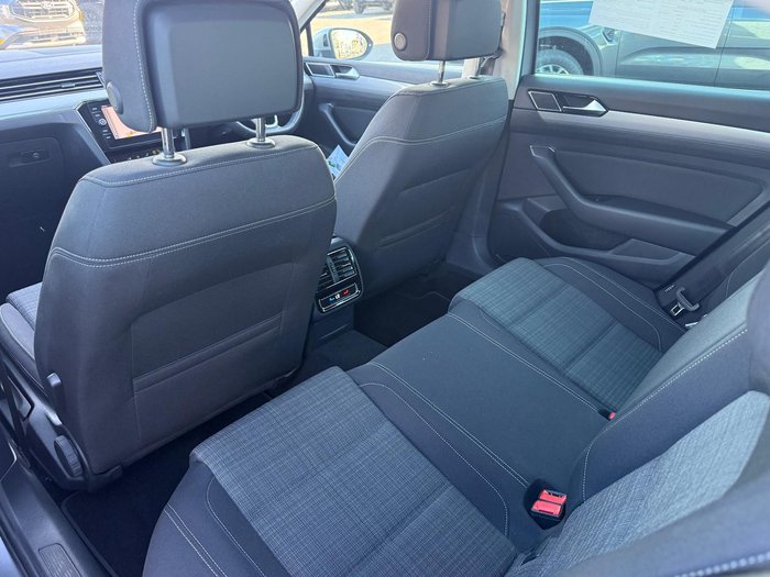 2022 Volkswagen Passat 140TSI Business