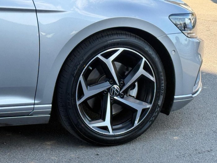 2022 Volkswagen Passat 140TSI Business