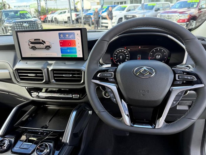 2025 LDV D90 Executive