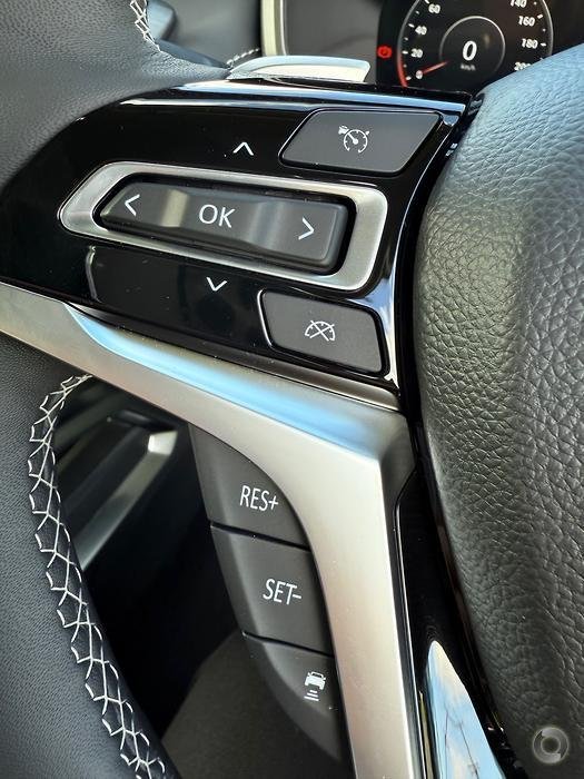 2025 LDV D90 Executive