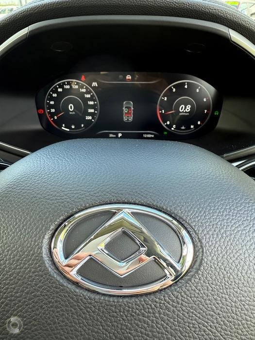 2025 LDV D90 Executive