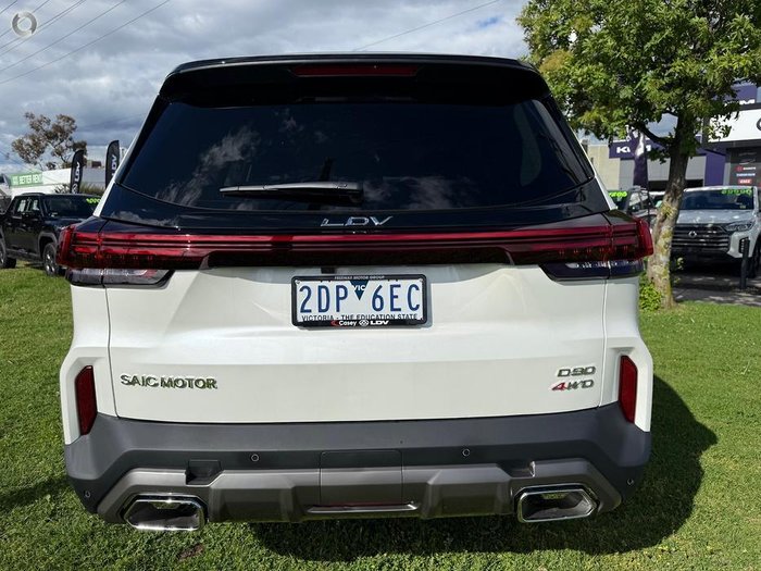 2025 LDV D90 Executive