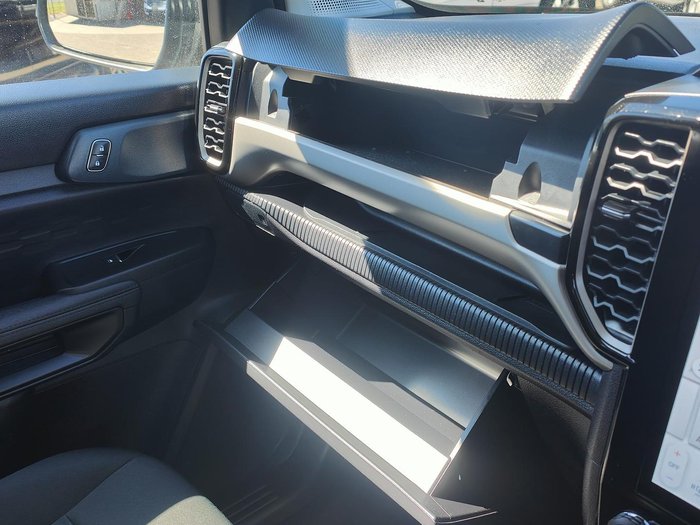 2022 Ford Everest Ambiente