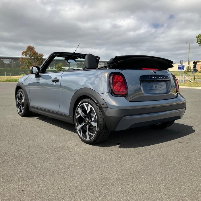 2025 MINI Cooper C Classic