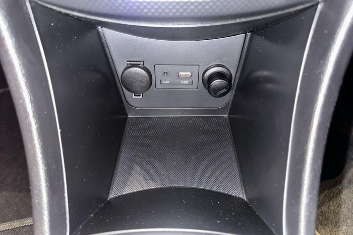 2016 Hyundai Accent Active