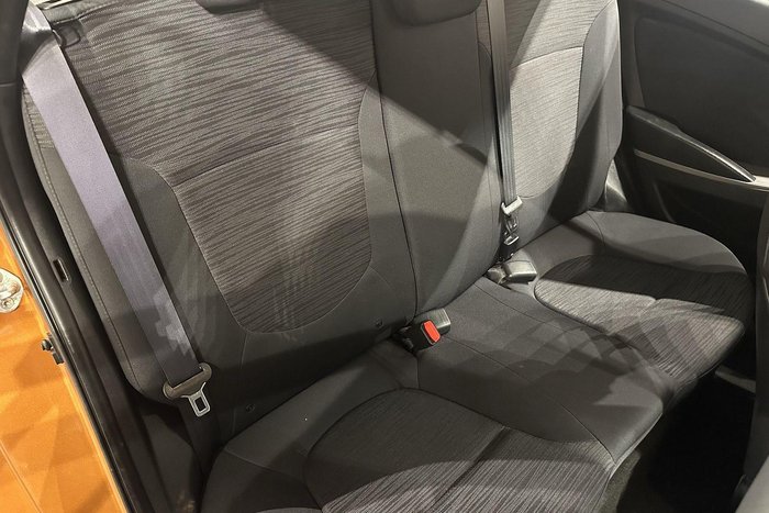 2016 Hyundai Accent Active