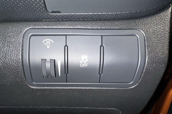 2016 Hyundai Accent Active