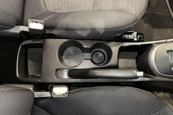 2016 Hyundai Accent Active