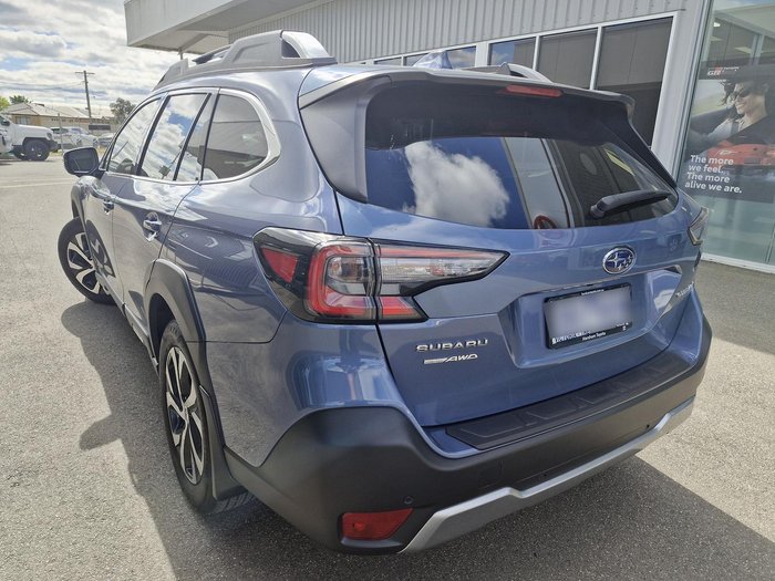 2022 Subaru Outback AWD Touring