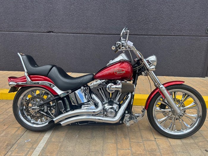 2008 Harley-Davidson Softail Custom 1584 (FXSTC) Softail Red