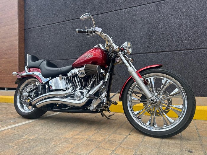 2008 Harley-Davidson Softail Custom 1584 (FXSTC) Softail Red