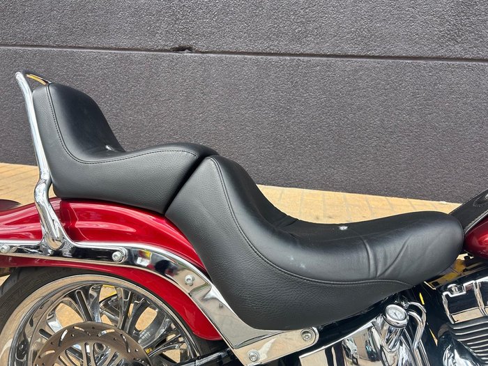 2008 Harley-Davidson Softail Custom 1584 (FXSTC) Softail Red
