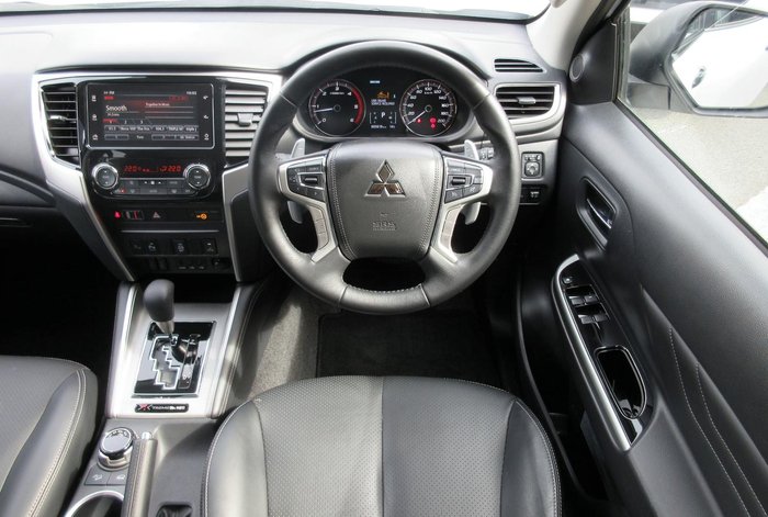 2023 Mitsubishi Triton Xtreme