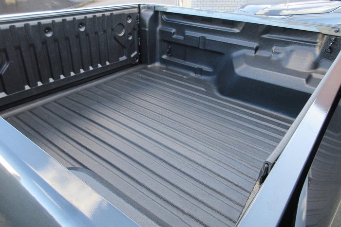 2025 Mitsubishi Triton GLS