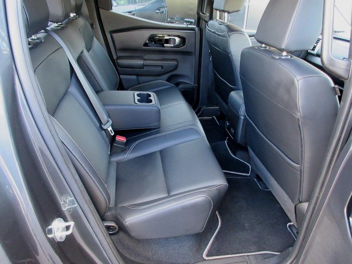 2025 Mitsubishi Triton GLS