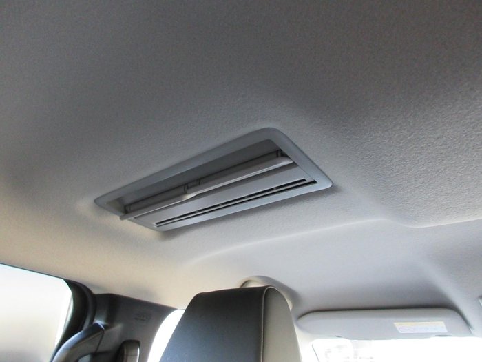 2025 Mitsubishi Triton GLS