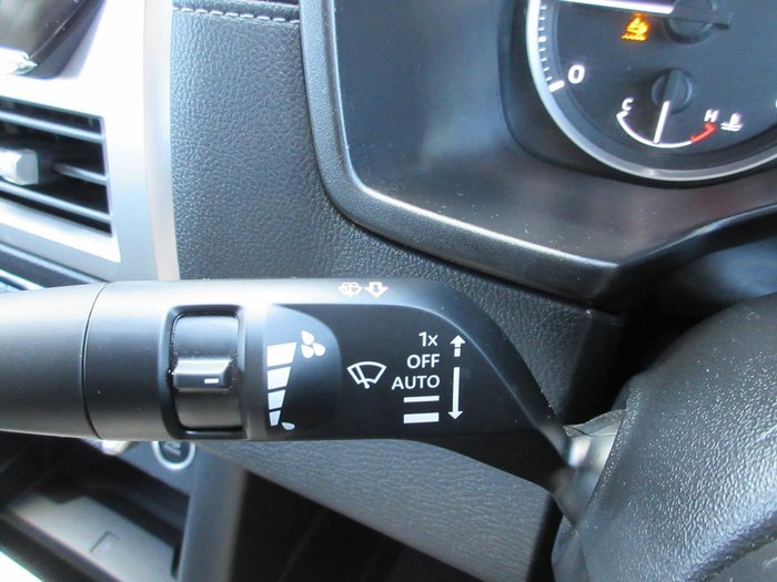 2025 Mitsubishi Triton GLS