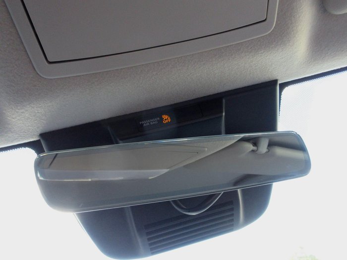 2025 Mitsubishi Triton GLS