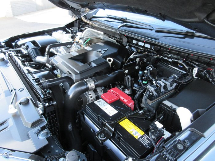 2025 Mitsubishi Triton GLS