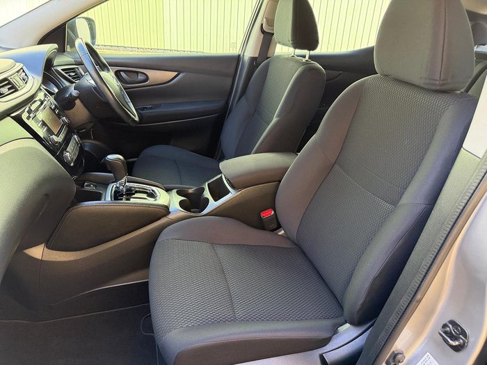 2015 Nissan QASHQAI ST