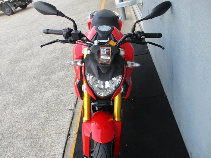 2019 BMW Motorrad G 310 R RED