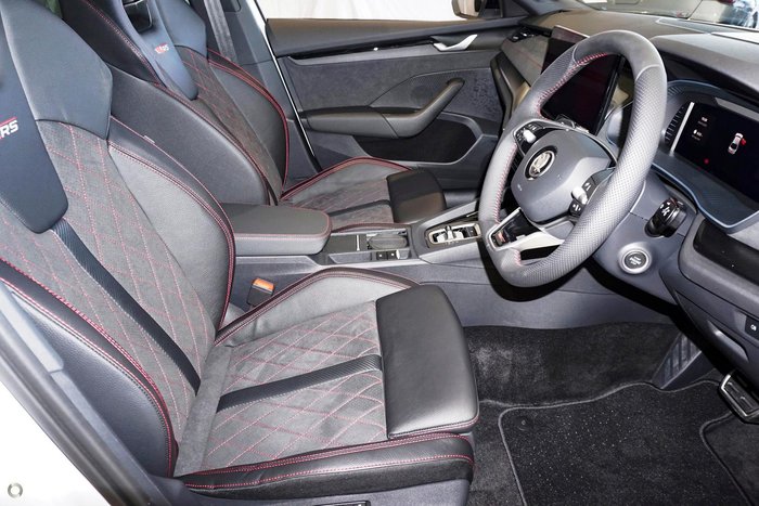 2025 SKODA Octavia RS