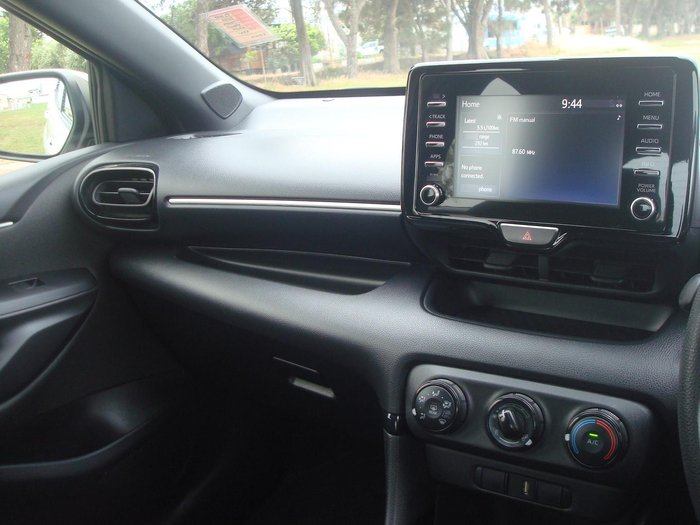 2020 Toyota Yaris Ascent Sport