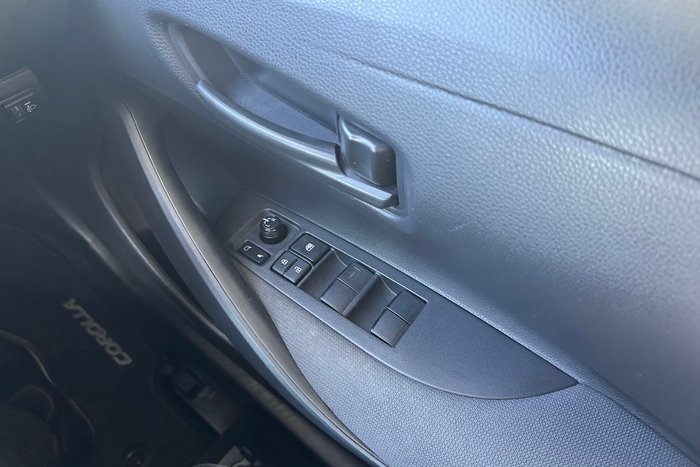 2021 Toyota Corolla Ascent Sport Hybrid