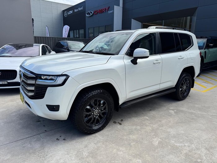 2022 Toyota Landcruiser VX FJA300R 4X4 Dual Range