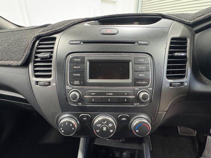 2013 Kia Cerato Si
