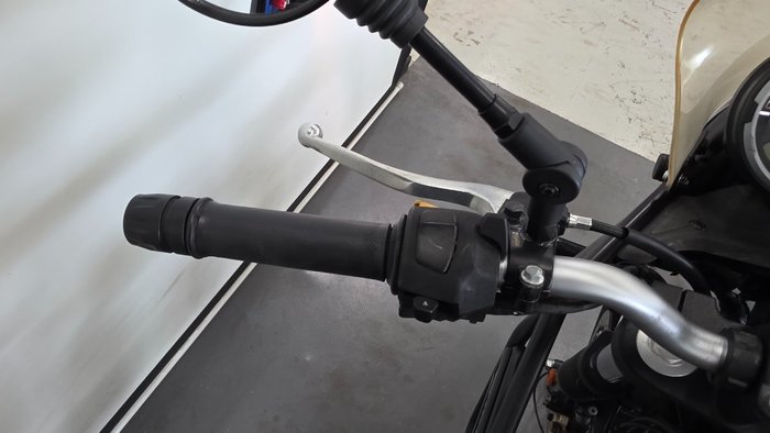 2021 ROYAL ENFIELD (SEE ALSO ENFIEL HIMALAYAN EFI ABS GREY