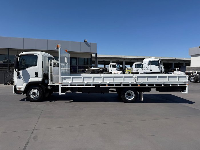 2011 Isuzu Frr500 FRR 500