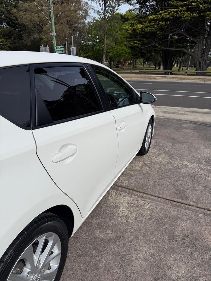 2012 Toyota Corolla Ascent Sport ZRE152R Glacier White