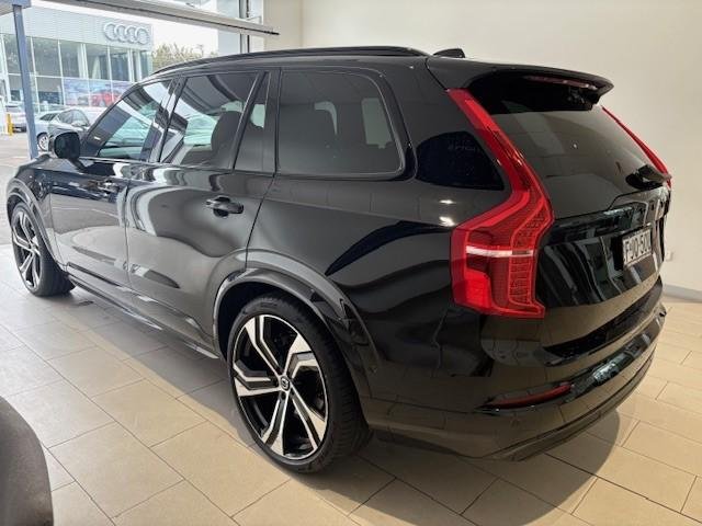 2022 Volvo XC90 Recharge Ultimate T8 Plug-In Hybrid MY23 AWD Onyx Black