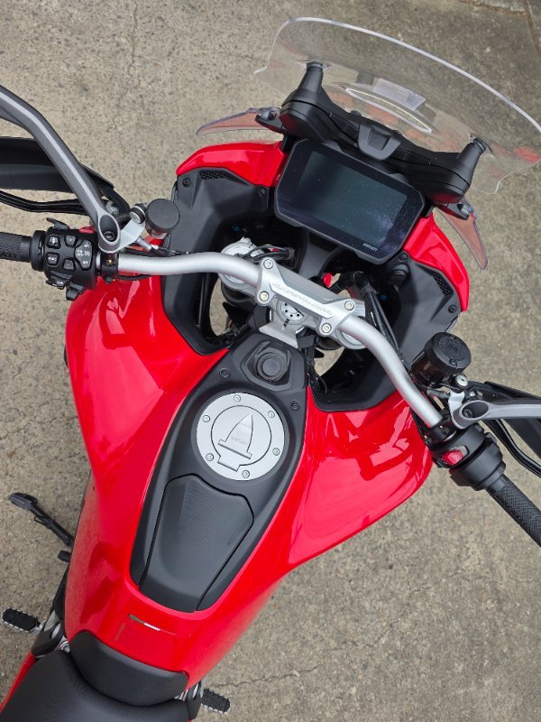 2022 DUCATI MULTISTRADA V4 S RED