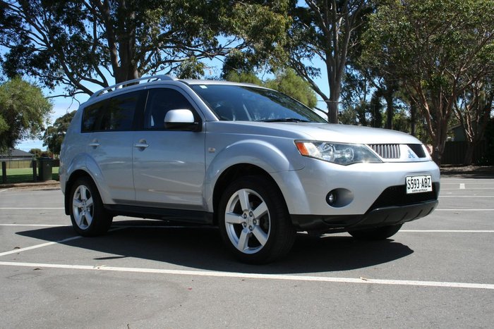 2008 Mitsubishi Outlander Platinum Edition ZG MY09 4X4 On Demand Hamilton Silver