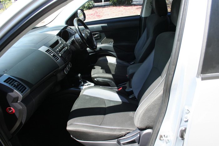 2008 Mitsubishi Outlander Platinum Edition ZG MY09 4X4 On Demand Hamilton Silver