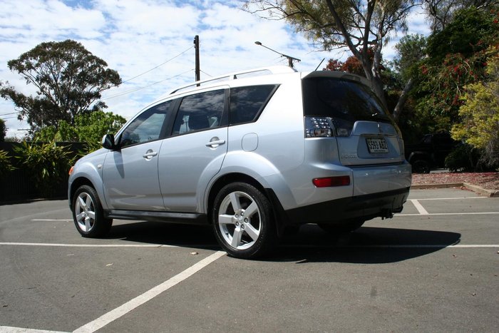 2008 Mitsubishi Outlander Platinum Edition ZG MY09 4X4 On Demand Hamilton Silver