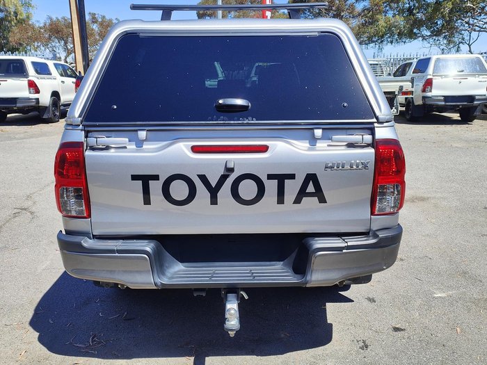 2021 Toyota Hilux SR