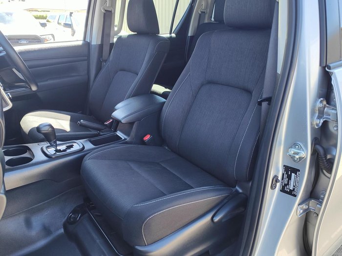 2021 Toyota Hilux SR