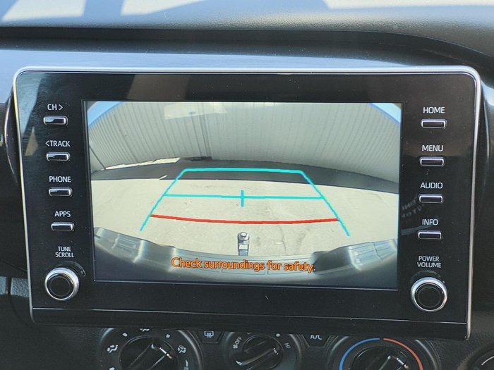 2021 Toyota Hilux SR